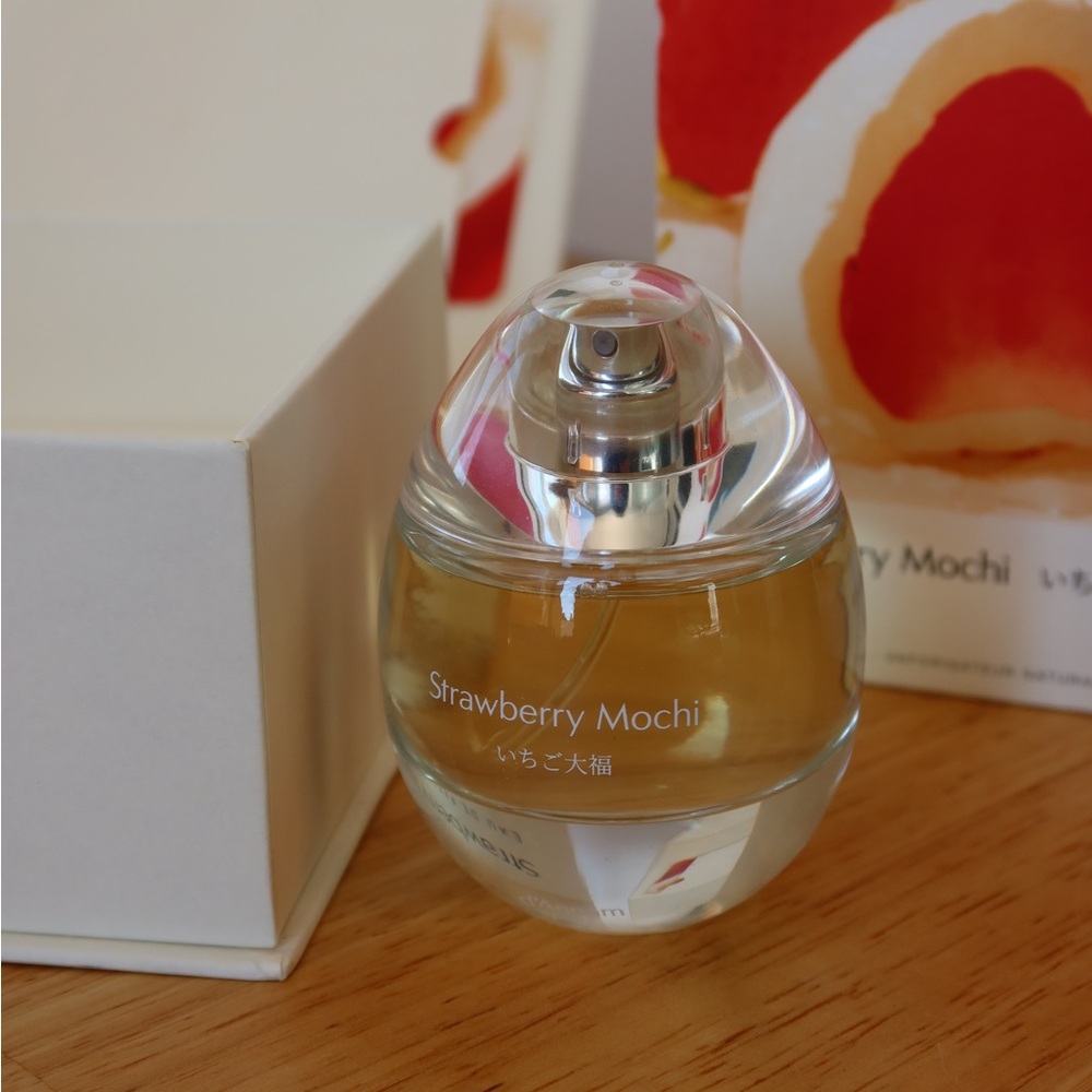 d’Annam Strawberry Mochi Perfume 1.7 fl oz